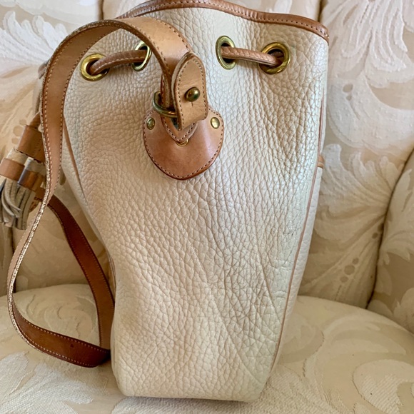 Dooney and Bourne bucket bag - Picture 6 of 7